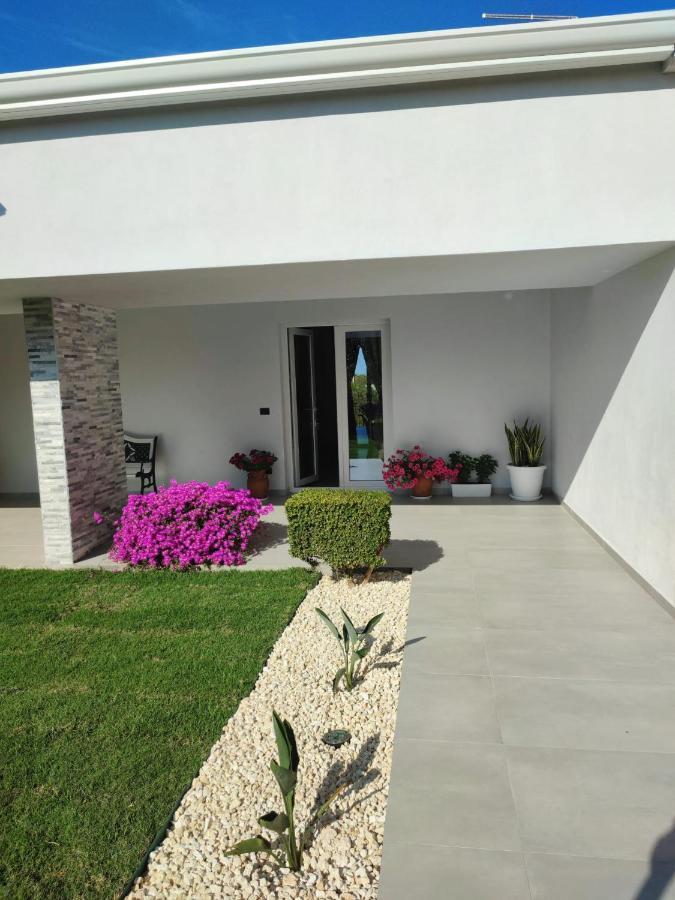 I Mori Di Brucoli Villa Exteriör bild